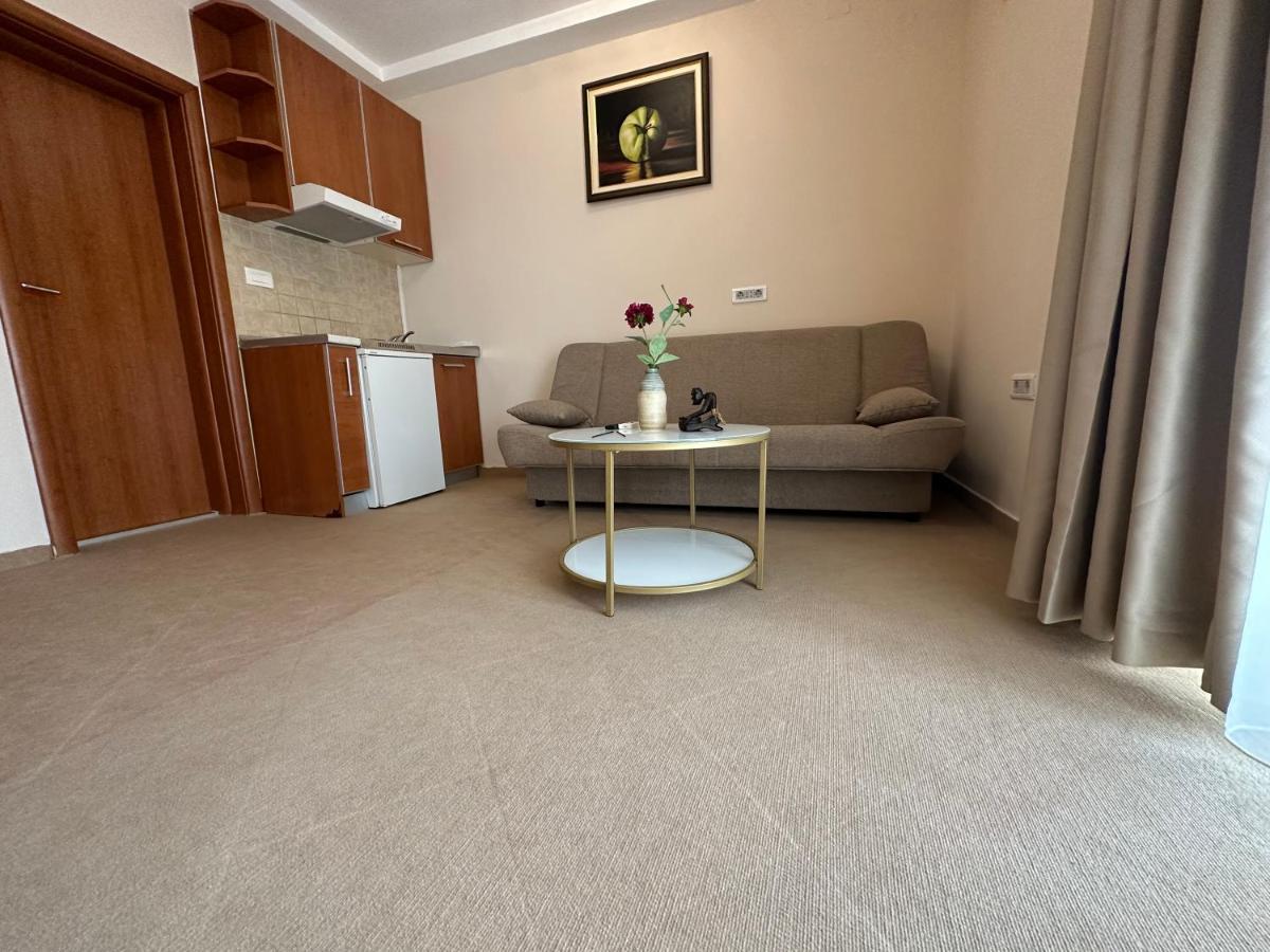 Apartament Vila Danica Tivat Zewnętrze zdjęcie