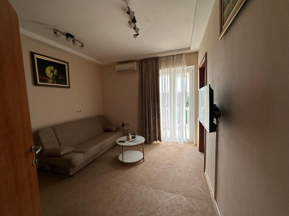 Apartament Vila Danica Tivat Zewnętrze zdjęcie