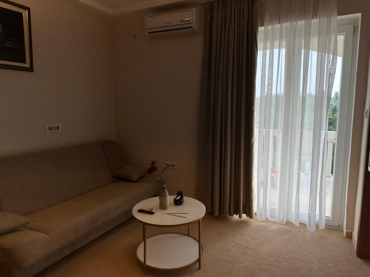 Apartament Vila Danica Tivat Zewnętrze zdjęcie
