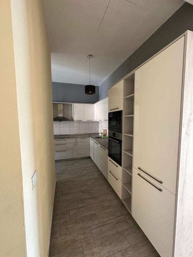 Apartament Vila Danica Tivat Zewnętrze zdjęcie