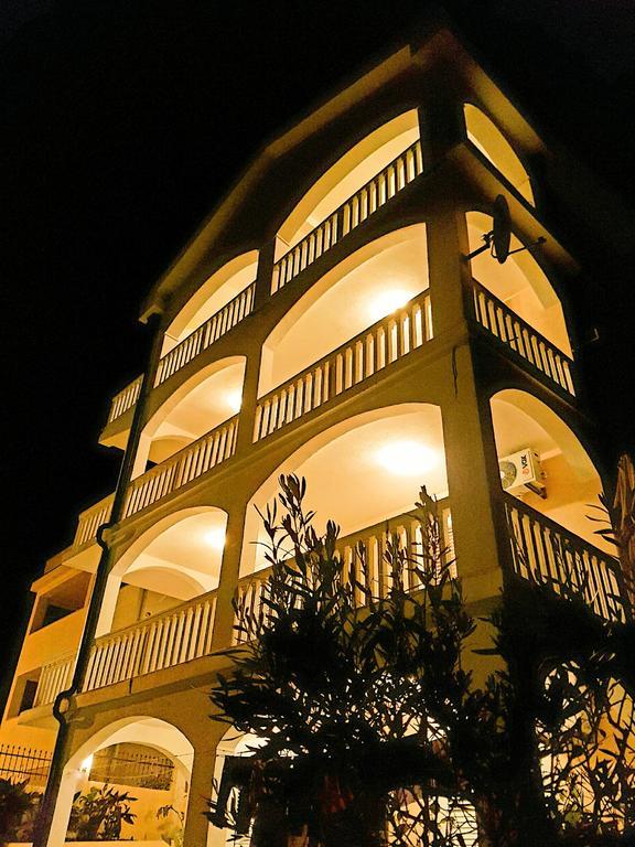 Apartament Vila Danica Tivat Zewnętrze zdjęcie